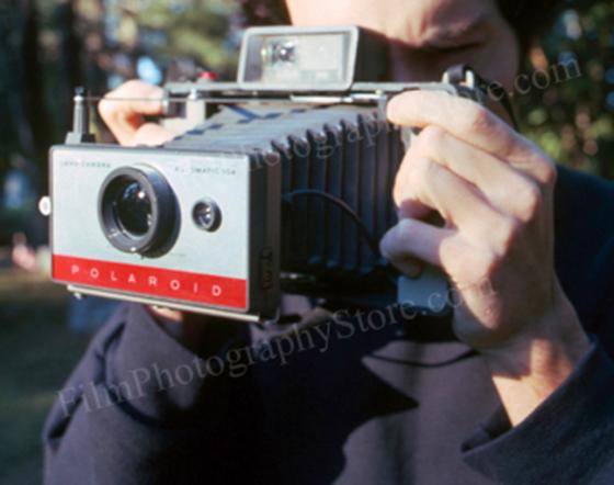 Polaroid104AutomaticLandCamera
